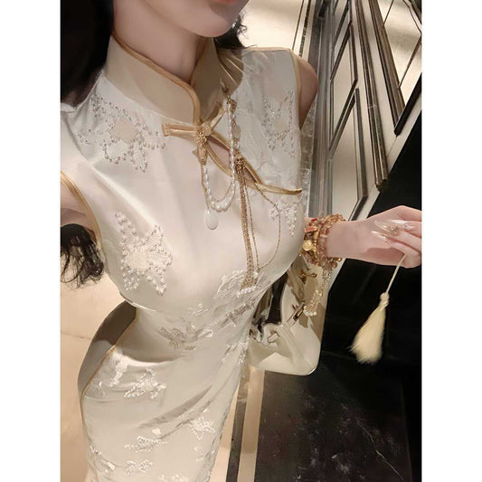 Elegant Light Luxury Three-Dimensional Decor Sleeveless Improved Version Qipao Engagement Wedding Marriage Certificate Dress2025Summer