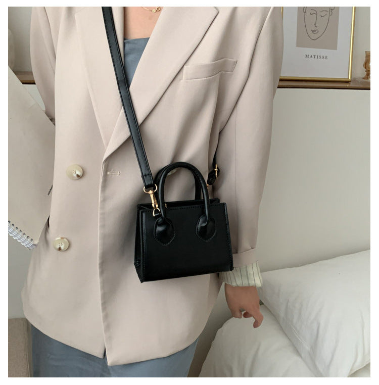 Summer Trendy Bags2025New Trendy Korean Style Women's Bag Mini Shoulder Crossbody ins Versatile and Stylish Small Square Bag