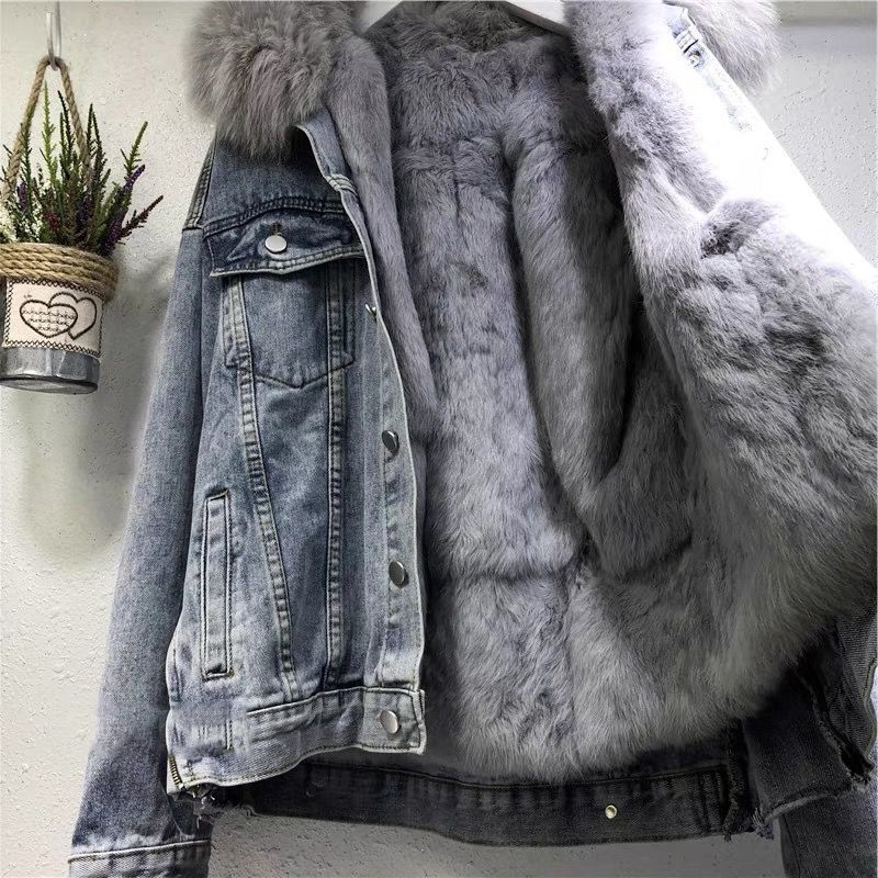 In-stock Short Cotton Jacket2025Winter Fleece-Lined New Cotton Jacket Loose Korean Style Denim Fur Collar Thickened Coat for Women