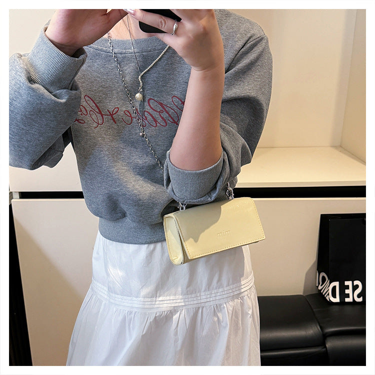 2025Spring New Chain Women's Bag Fashion Simple Stylish Single Shoulder Crossbody Bag Retro Handheld Small Square Women's Bag