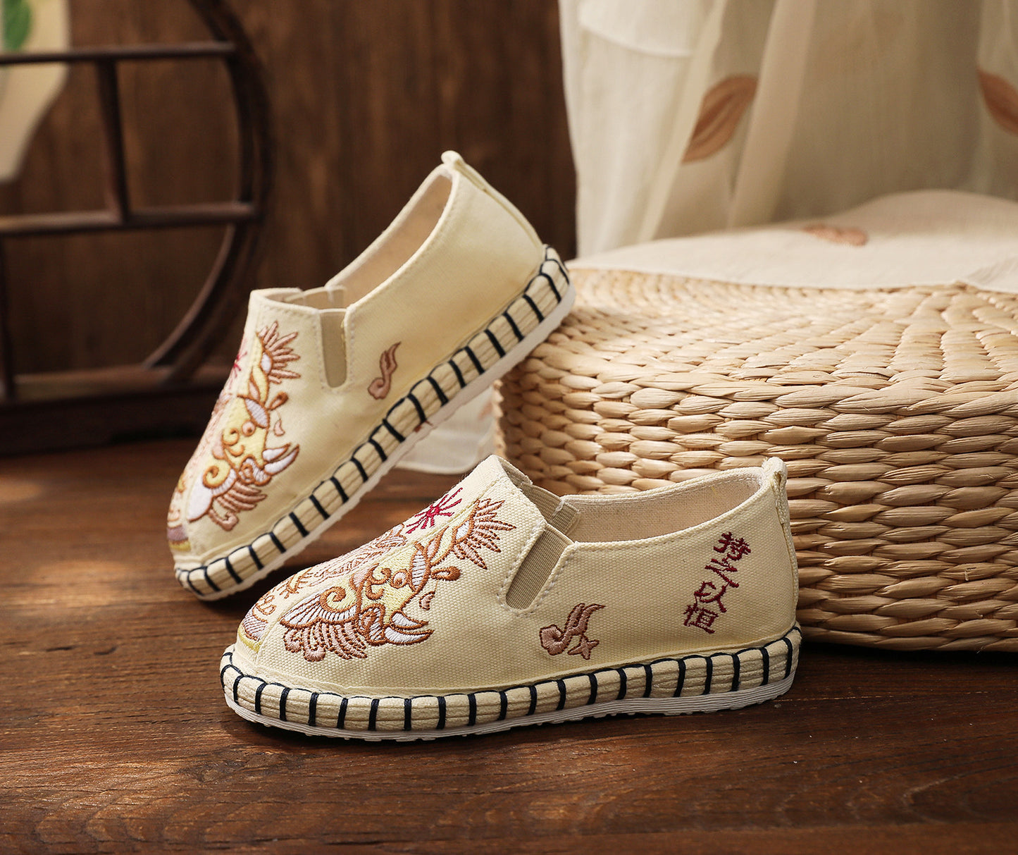 Old Beijing Traditional Cloth Shoes for Children, Thousand-Layer Sole Embroidered Cloth Shoes, Spring and Autumn Ancient Costume Hanfu Shoes, Ethnic Style Boys' Shoes