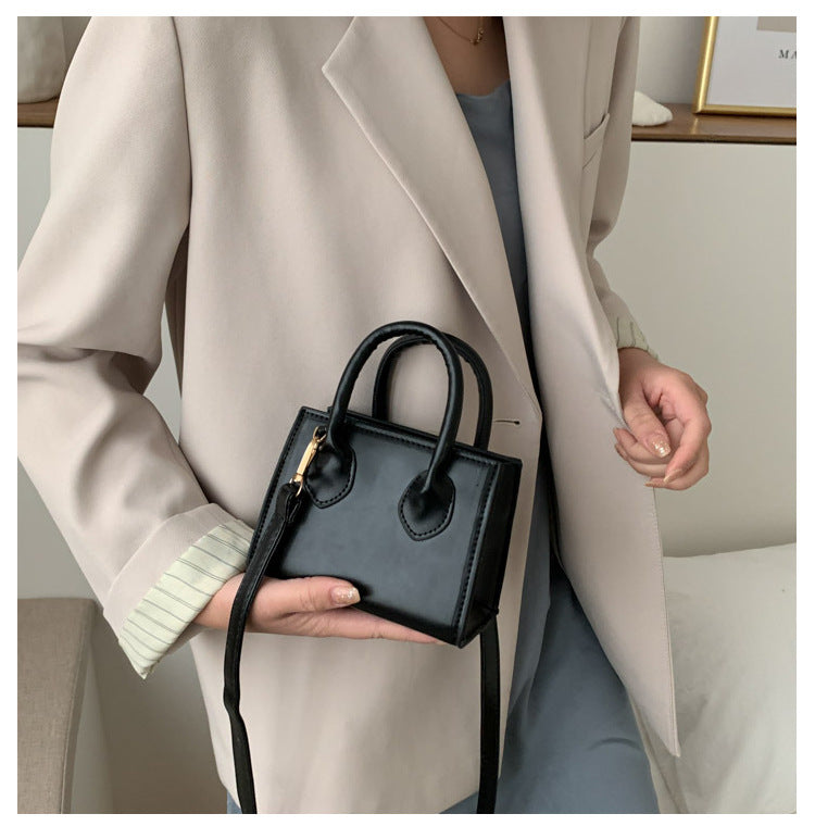 Summer Trendy Bags2025New Trendy Korean Style Women's Bag Mini Shoulder Crossbody ins Versatile and Stylish Small Square Bag