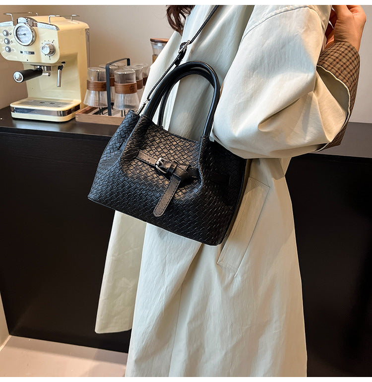 Korean style Niche Sweet Girl Handbag2025New high-end vegetable basket woven bag single shoulder crossbody bag