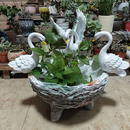 Creative Villa Outdoor Landscape Ornament Resin Green Radish Flower Pot Garden Courtyard Swan Pot Hydroponic Green Plant Container