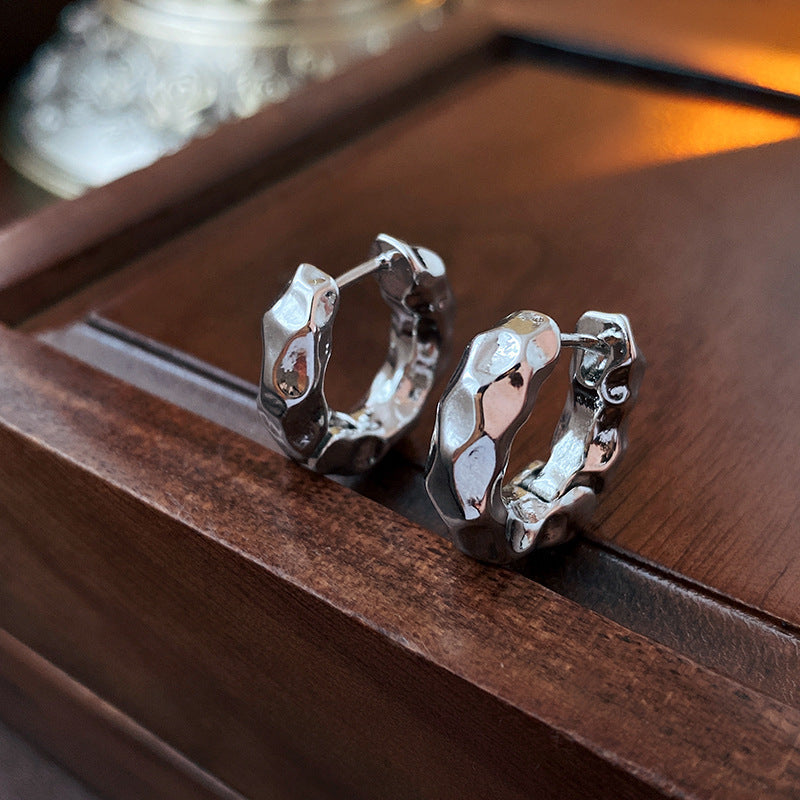 Silver Needle Metal Earrings High-end Simple Stud Earrings Fashion Versatile Light Luxury Unique Niche Earrings Yiwu Wholesale