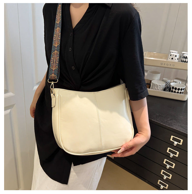 2025Summer New Women's Bag Simple Fashion Single Shoulder Bag European and American Trendy Women's Crossbody Bag Commuter Tote Bag