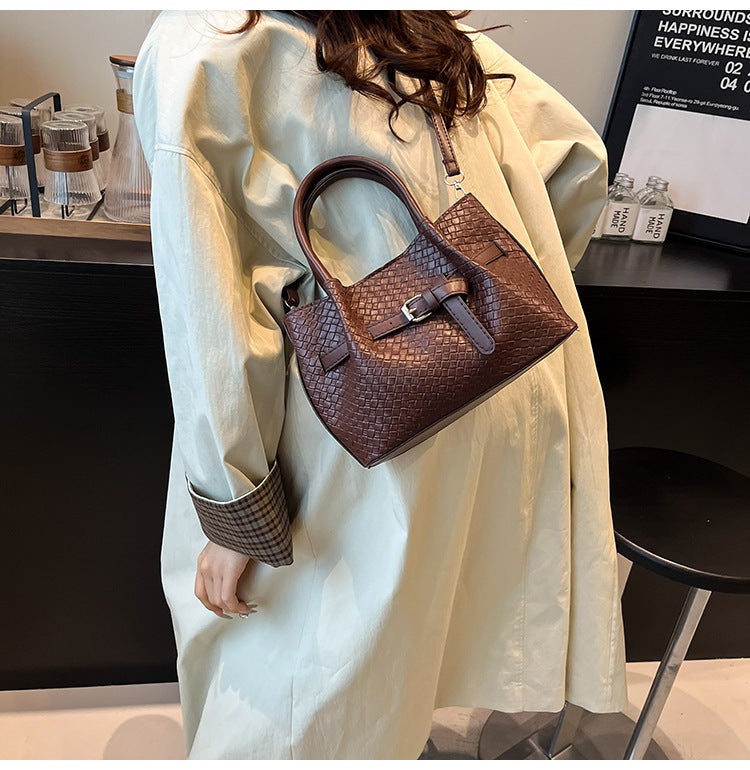 Korean style Niche Sweet Girl Handbag2025New high-end vegetable basket woven bag single shoulder crossbody bag