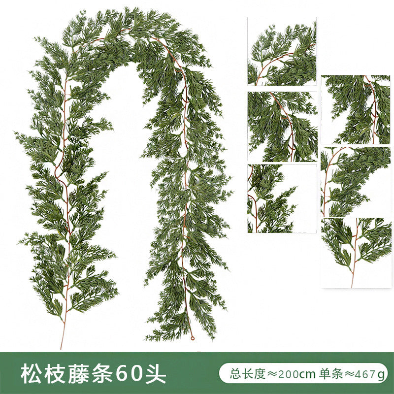 Artificial Pine and Cypress Wreath PE Encrypted Christmas Vine Artificial Christmas Tree Vine Leaves Pine Needles Door Hanging Christmas Decorations