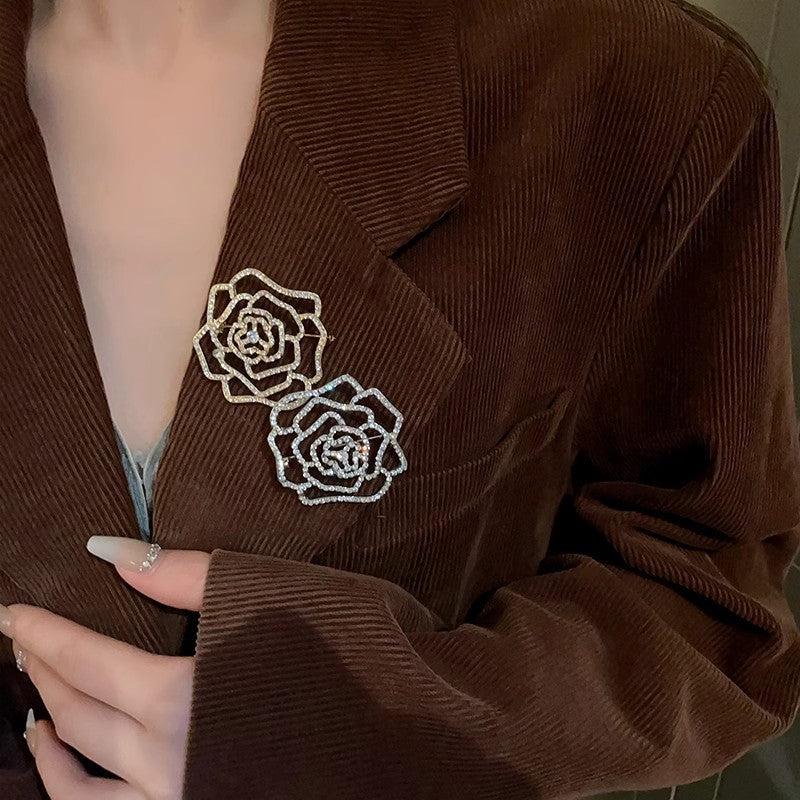 Real Gold Plated Zircon Flower Brooch Niche Light Luxury High-end Elegant Brooch High-end Women's Dress Accessories Wholesale