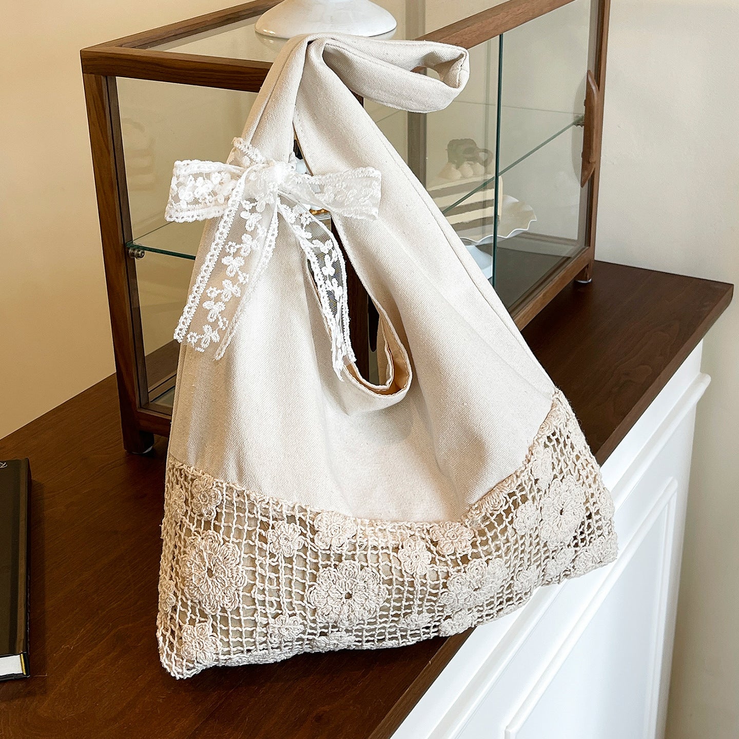 Design Summer Vacation Style Large Capacity Beach Bag Niche Lace Canvas Underarm Bag Women's Floral Single Shoulder Tote Bag