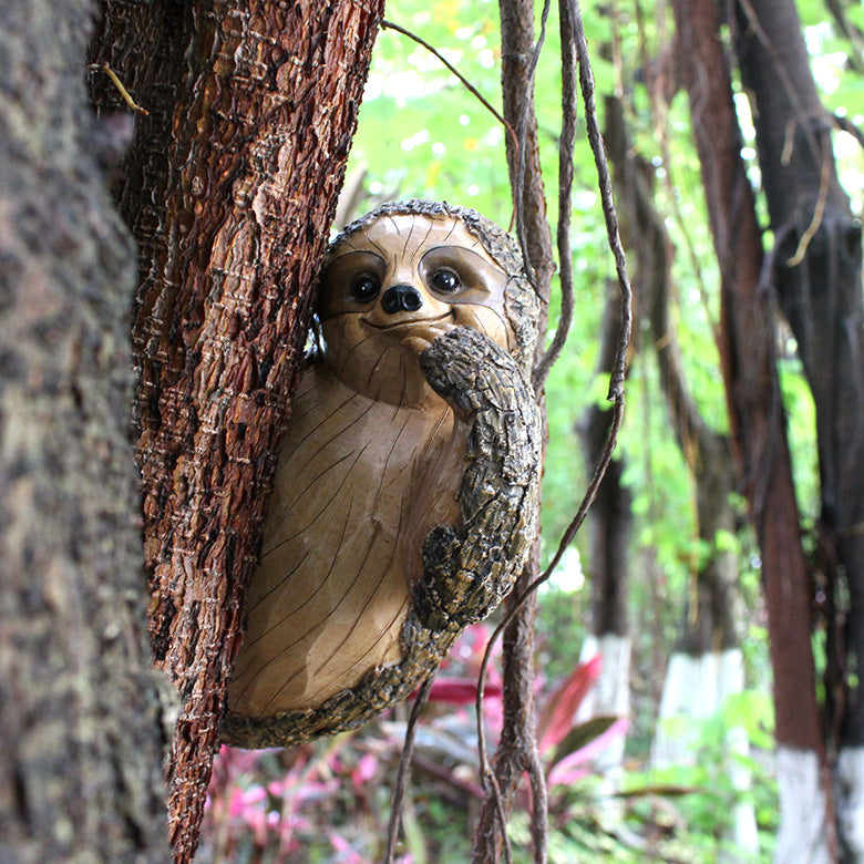 Cross-Border New Product Sloth Tree Hanging Resin Crafts Garden Decorations Creative Outdoor Landscaping Courtyard Tree Decorations