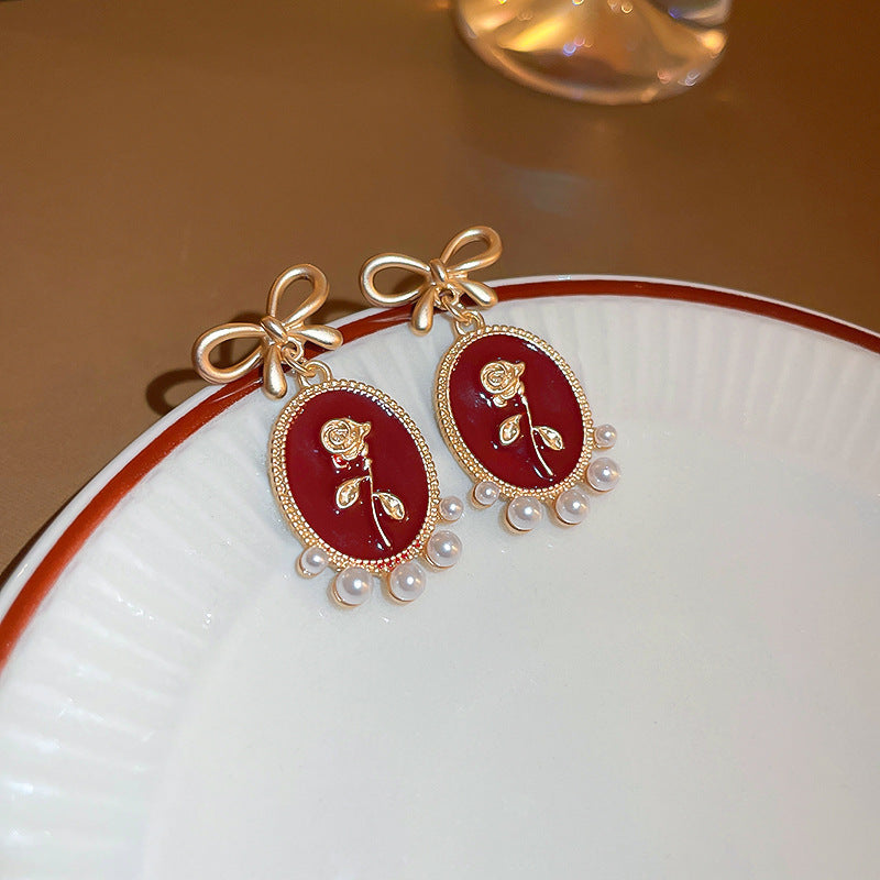 Silver Needle Ancora Red Oil Drop Geometric Earrings Niche Versatile Retro Elegant Studs High-end Fashion Earrings for Women