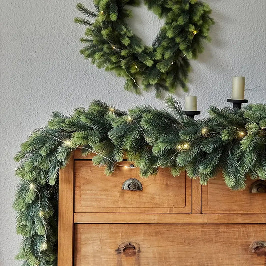 Artificial Pine and Cypress Wreath PE Encrypted Christmas Vine Artificial Christmas Tree Vine Leaves Pine Needles Door Hanging Christmas Decorations
