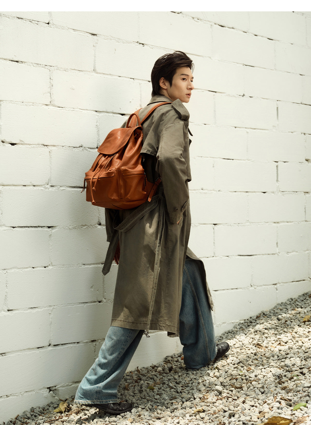 Qiu Zhen Vegetable-Tanned Sheepskin Self-Travel Backpack Travel Lightweight Casual Retro Genuine Leather Large Capacity Backpack Unisex http://detail.1688.com/offer/969513720056.html
