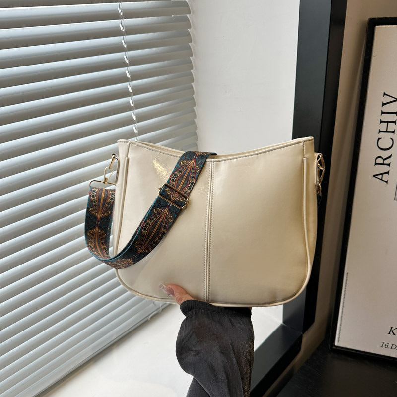 2025Summer New Women's Bag Simple Fashion Single Shoulder Bag European and American Trendy Women's Crossbody Bag Commuter Tote Bag