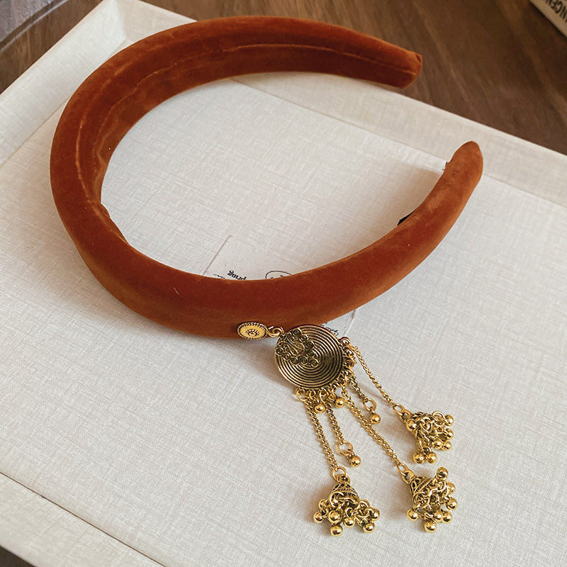 Ethnic Style Velvet Bell Tassel Headband New Chinese Style National Trend High Skull Top Headband Niche High-end Retro Hair Accessory