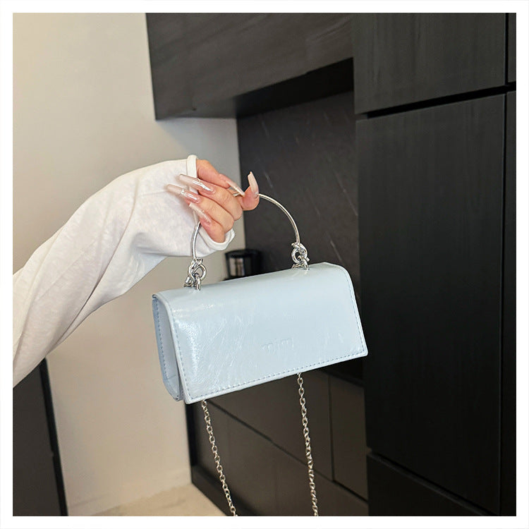 2025Spring New Chain Women's Bag Fashion Simple Stylish Single Shoulder Crossbody Bag Retro Handheld Small Square Women's Bag