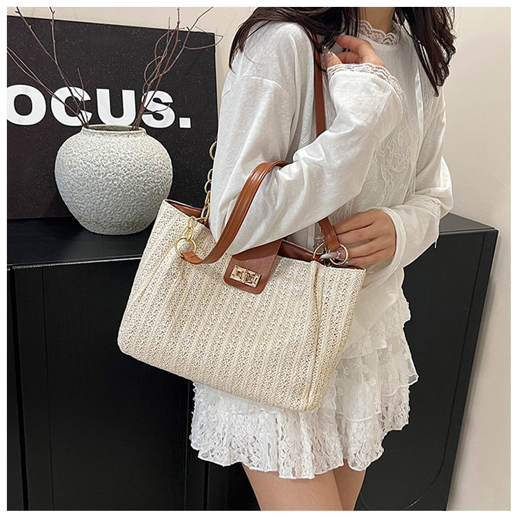 2025Women's Spring New Small Chanel Style Bag for Work Commute Versatile Straw Woven Large Capacity Wide Shoulder Strap Women's Single Shoulder Bag