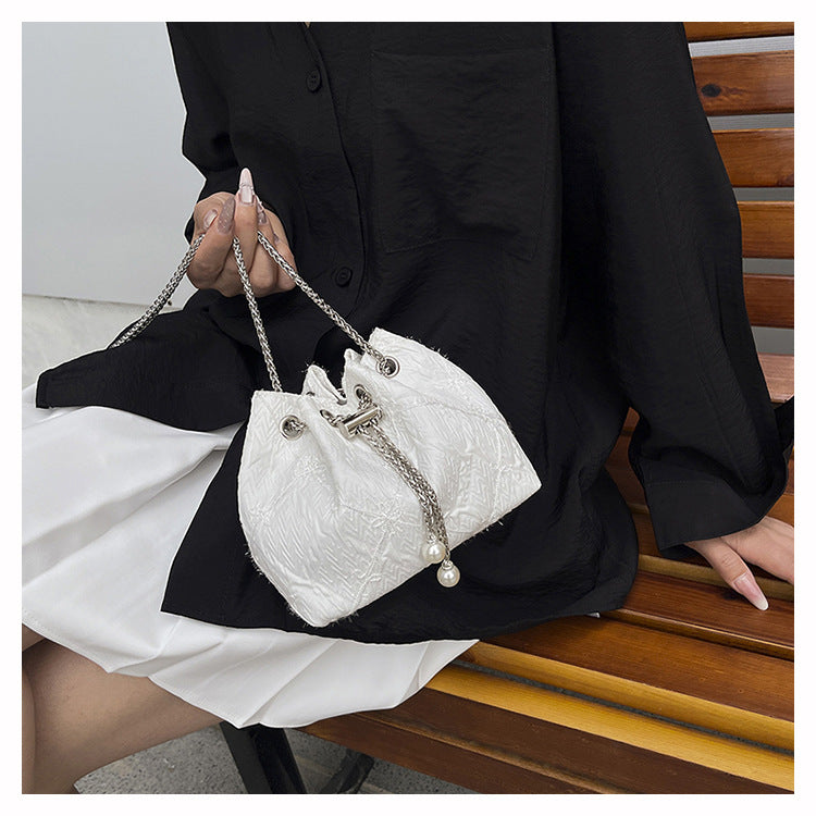 Cross-border Drawstring Bucket Small Bag for Women2025New Stylish Pleated Flower Bag Fashionable Round Chain Crossbody Bag
