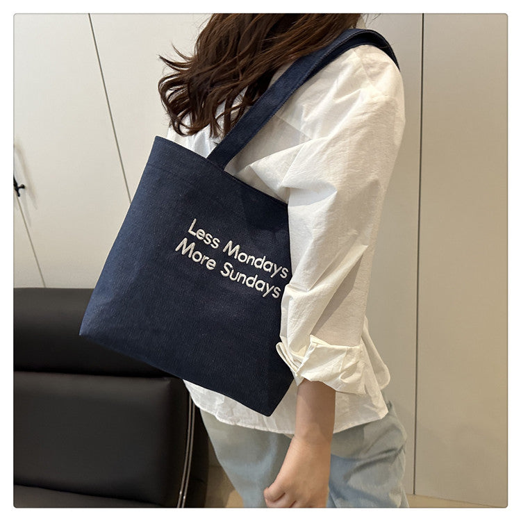 Vintage American Style Canvas Bag ins Large Capacity Student Commuter Artistic Single Shoulder Bag for Class Tote Bag for Women