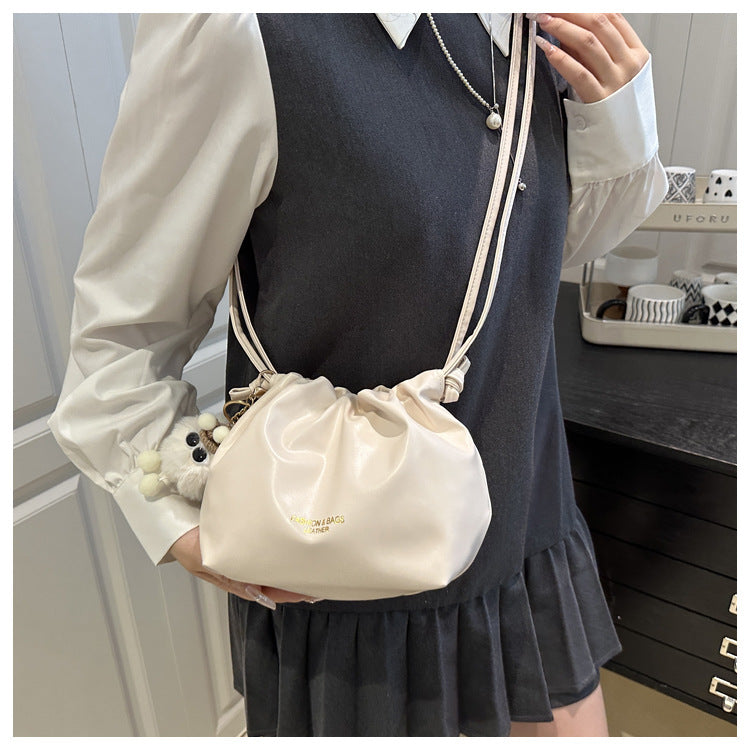 This year's trendy casual fashion elegant women's bag2025New versatile trendy single-shoulder bag with a high-end feel bucket bag