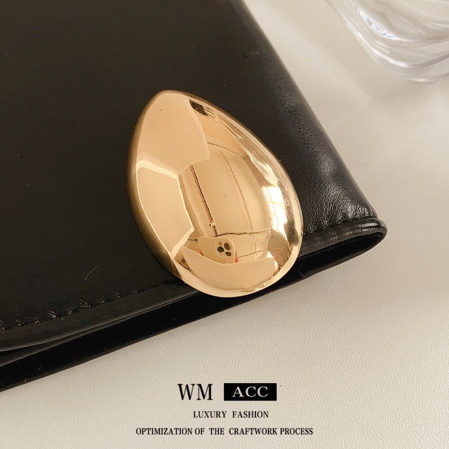 European and American Long Strip Water Drop Shaped Glossy Metal Brooch Cross-Border Exaggerated Simple Fashion Pin High-End Light Luxury Brooch