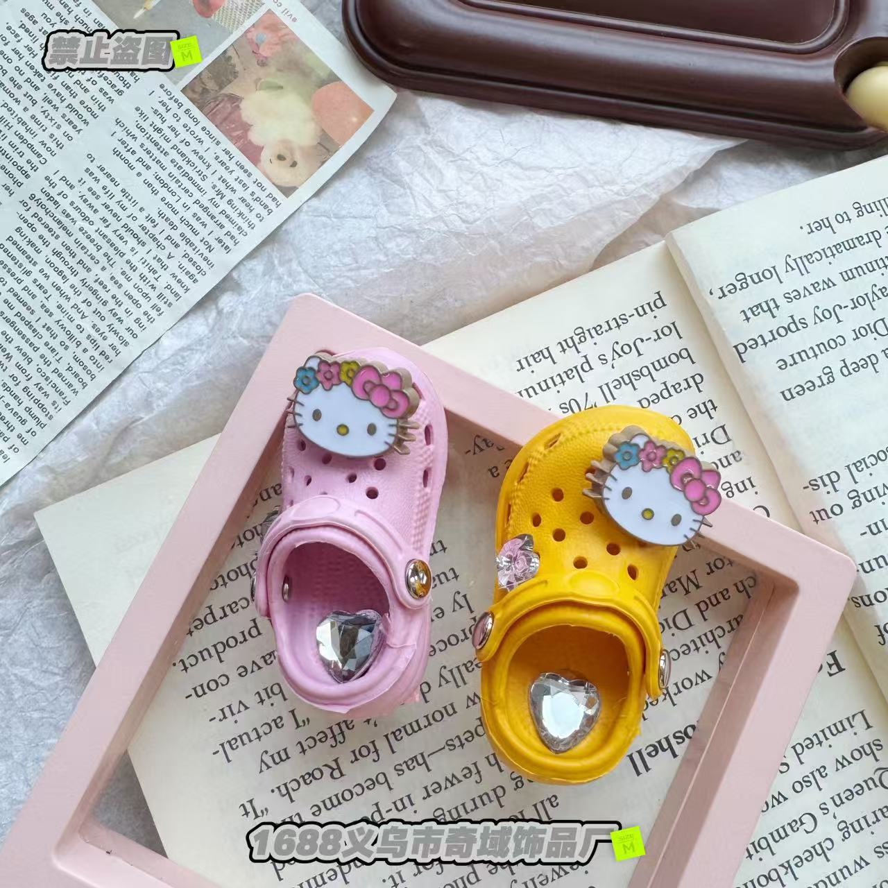 Diamond-Encrusted Cute Cartoon Cat Slippers Hair Clip Duckbill Clip Fresh Sweet Versatile Hair Accessories Headwear Unique Design