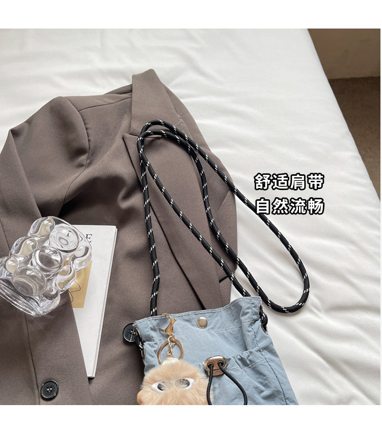 Internet celebrity ins Single Shoulder Crossbody Drawstring Small Bag2025Niche Fashion Lightweight mini Women's Nylon Phone Bag