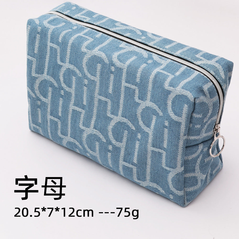 2025New Women's Travel Denim Makeup Bag Large Capacity Portable Outing Cosmetic Organizer Custom Design