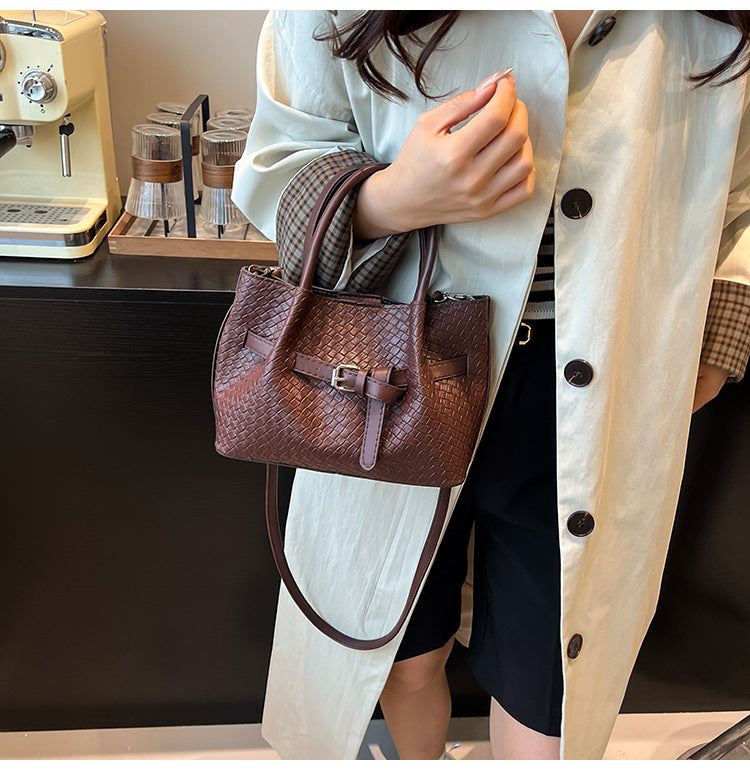 Korean style Niche Sweet Girl Handbag2025New high-end vegetable basket woven bag single shoulder crossbody bag