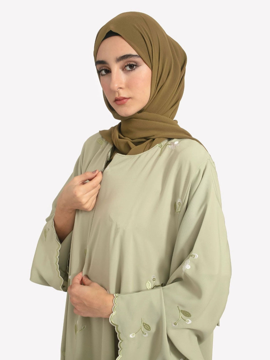 AliExpress Cross-Border New Muslim Middle Eastern Arabic Green Floral Embroidered Fashion Elegant Dress Robe