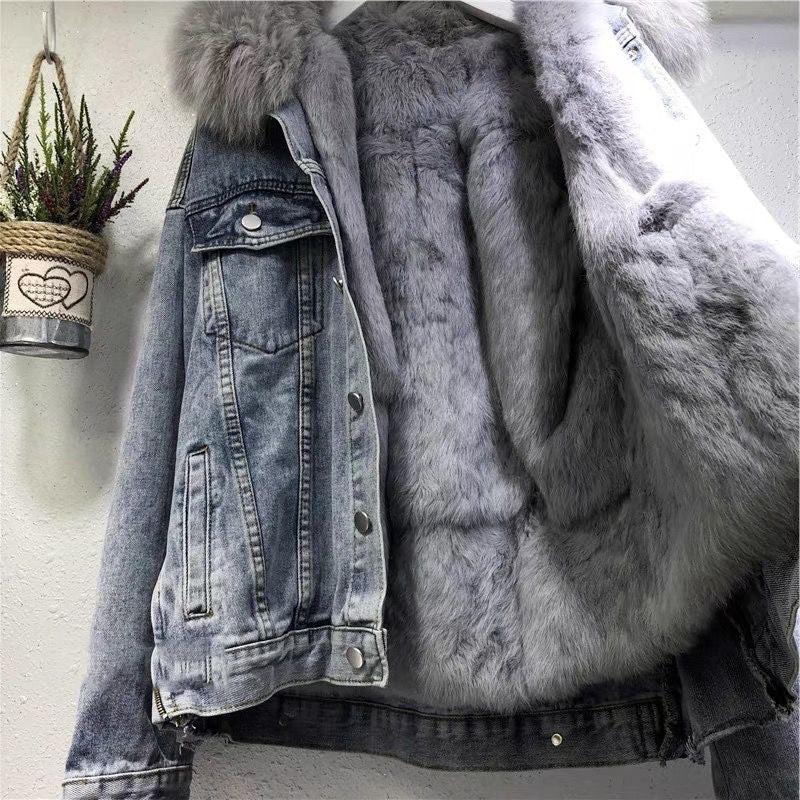 In-stock Short Cotton Jacket2025Winter Fleece-Lined New Cotton Jacket Loose Korean Style Denim Fur Collar Thickened Coat for Women