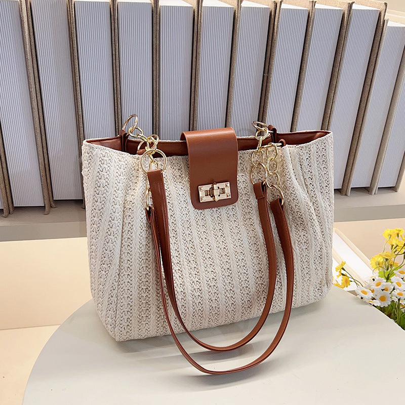 2025Women's Spring New Small Chanel Style Bag for Work Commute Versatile Straw Woven Large Capacity Wide Shoulder Strap Women's Single Shoulder Bag