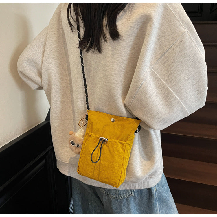 Internet celebrity ins Single Shoulder Crossbody Drawstring Small Bag2025Niche Fashion Lightweight mini Women's Nylon Phone Bag