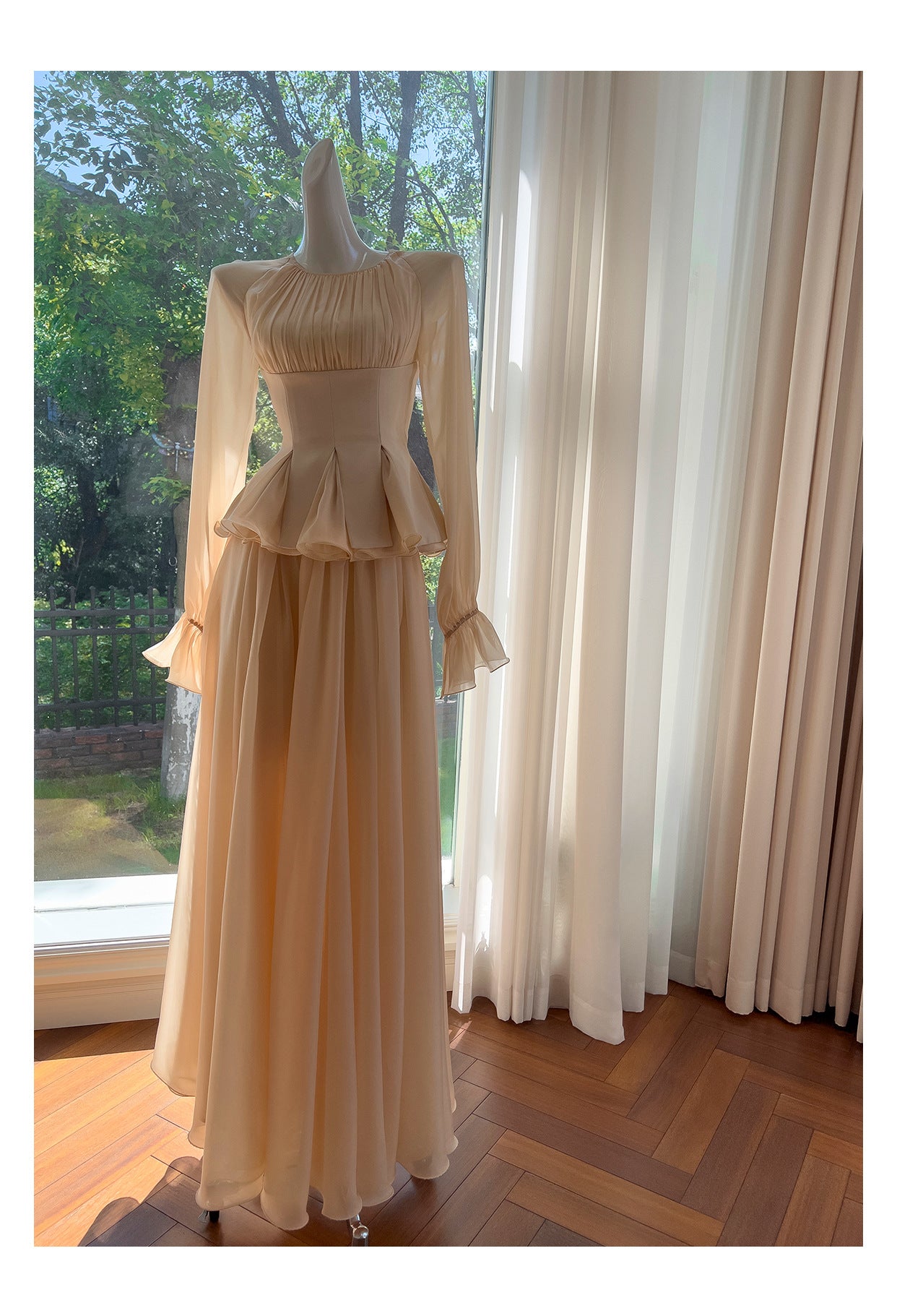 Yige Lila2025Early Autumn New Apricot Waist-Cinching Long Sleeve Coat Paired with Long Skirt 71443+51361