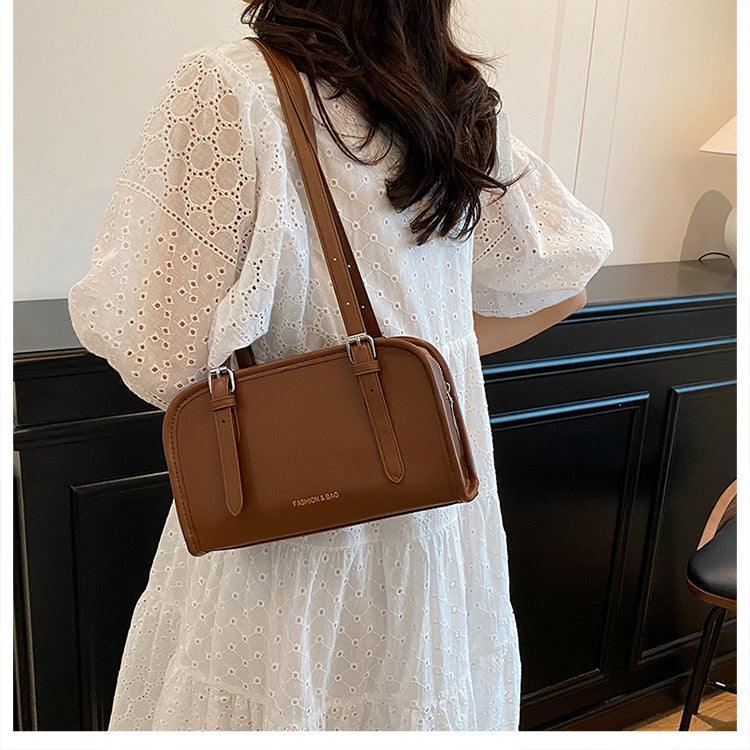 2025Spring New Crossbody Handbag Underarm Fashion Versatile Trendy Internet Celebrity Design High-Quality Texture Girlfriend Bag