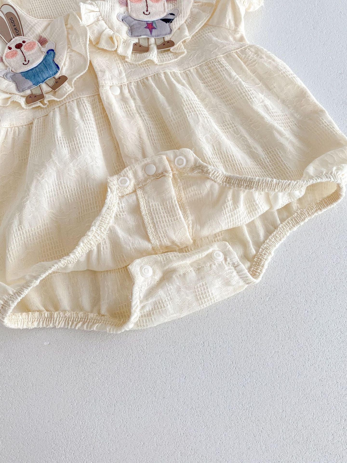 2025New Pure Cotton Girls Summer Clothes Sleeve Three-dimensional Rabbit Doll Collar Lace Baby Harness Fashionable Princess Climbing Clothes