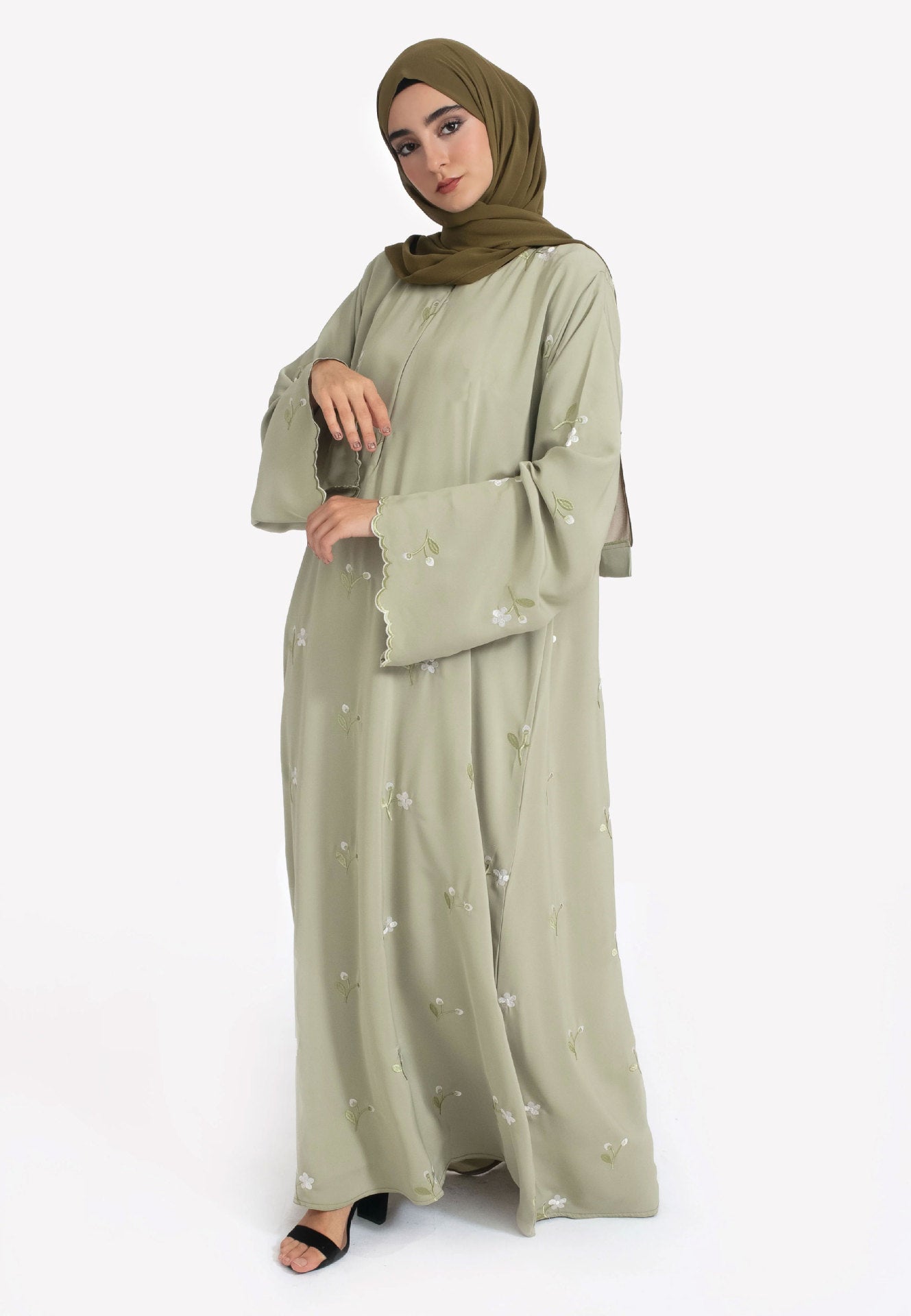 AliExpress Cross-Border New Muslim Middle Eastern Arabic Green Floral Embroidered Fashion Elegant Dress Robe