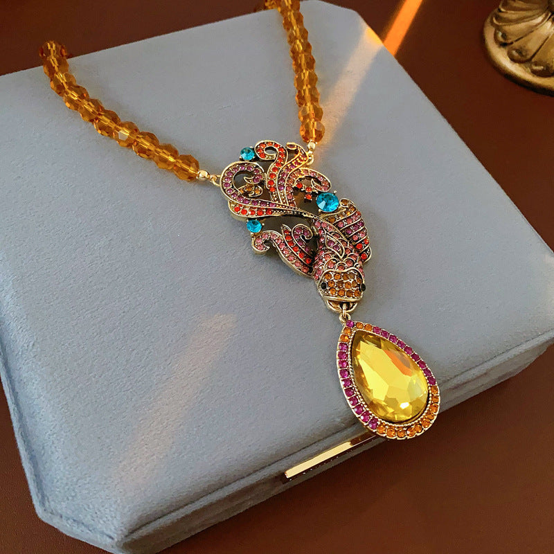Medieval vintage Necklace with Inlaid Diamonds, Oil Drop Shell Conch Pearl Necklace, Exaggerated Vintage Jewelry Manufacturer Wholesale