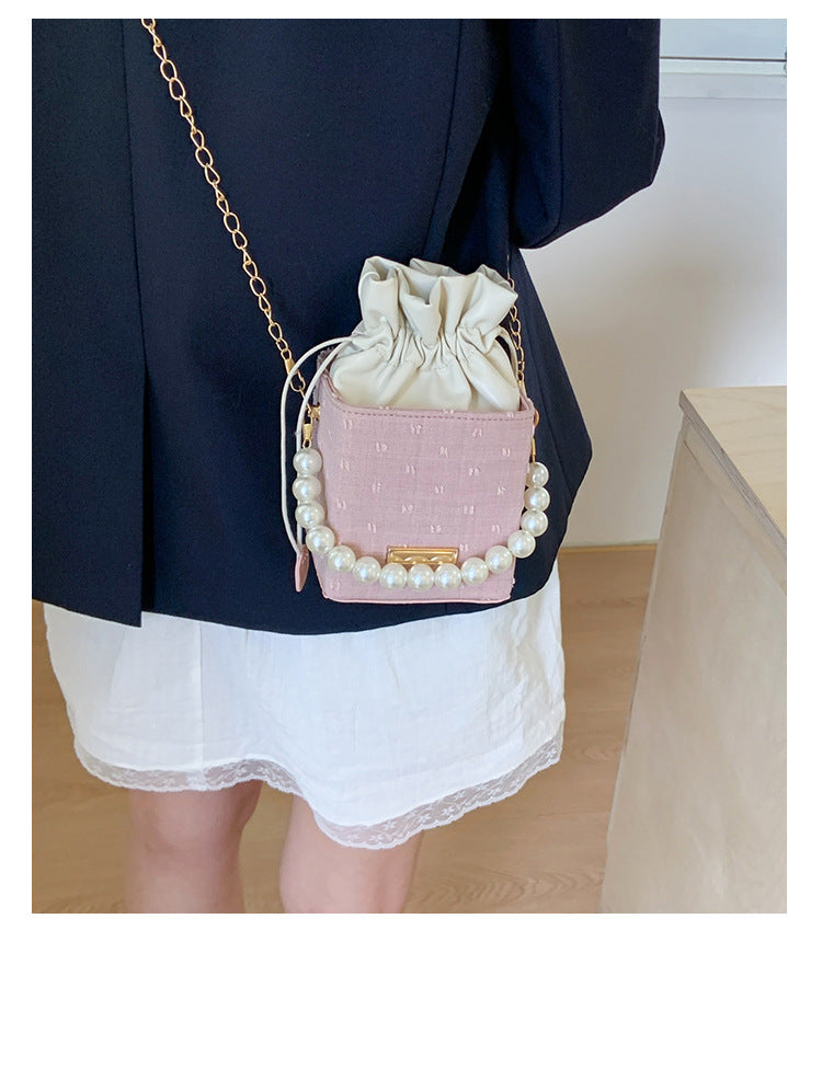 Autumn Small Bag2025New Trendy Fashionable Versatile Pearl Handbag High-Quality Texture Crossbody Bag