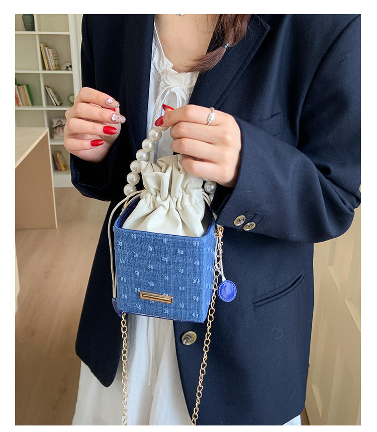 Autumn Small Bag2025New Trendy Fashionable Versatile Pearl Handbag High-Quality Texture Crossbody Bag