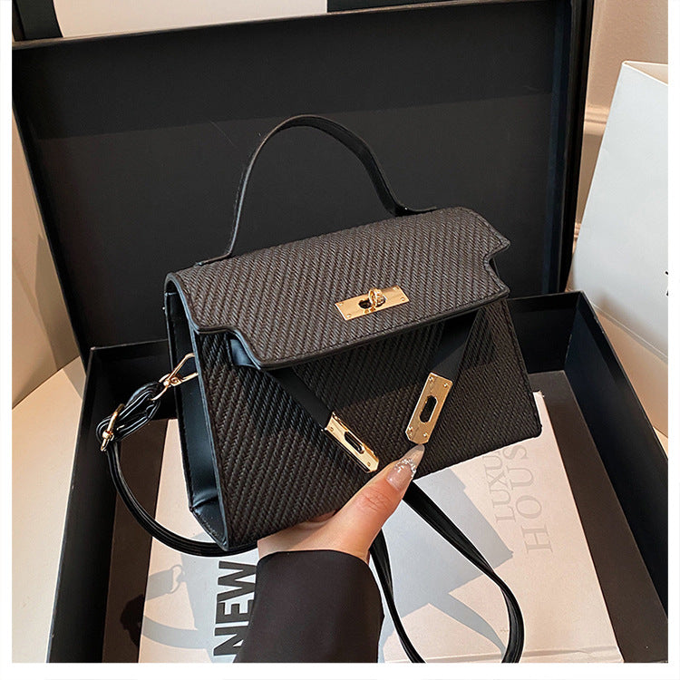 Bag2024New Fashion Small Square Bag Texture PU Handbag Retro Simple Shoulder Bag Trendy Versatile Crossbody