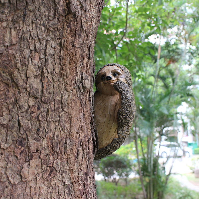 Cross-Border New Product Sloth Tree Hanging Resin Crafts Garden Decorations Creative Outdoor Landscaping Courtyard Tree Decorations