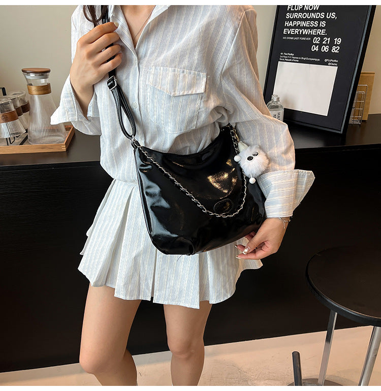 Summer Fashion Simple Casual Soft Surface Fresh Glossy Solid Color Large Capacity Commuter Shoulder Crossbody Bag2025New