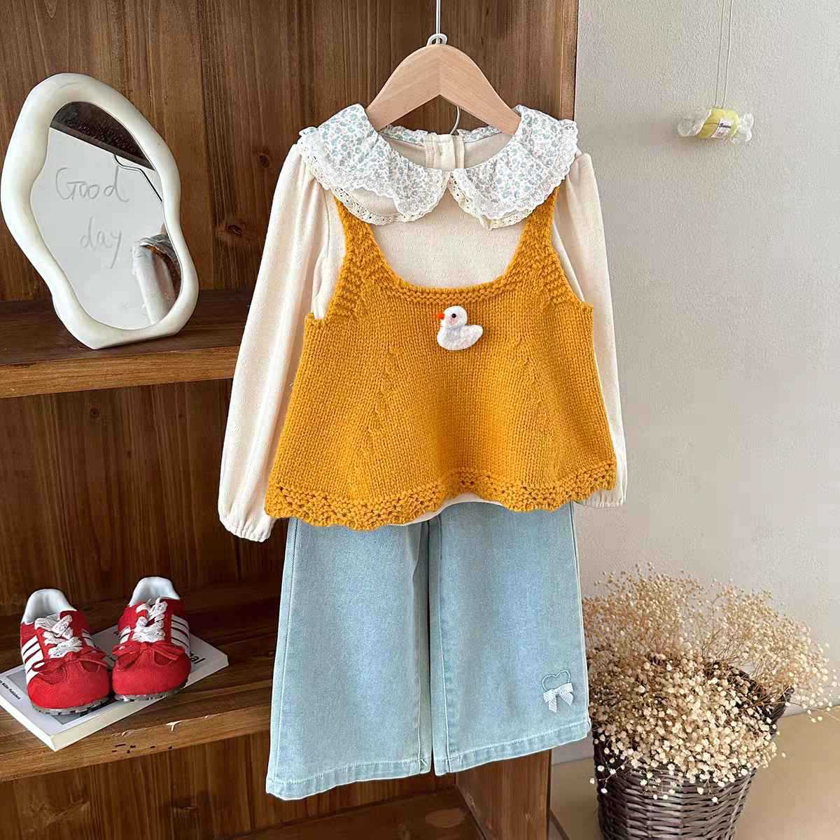 Sweet Little Girl Autumn Set Little Yellow Duck Knitted Vest+Floral Collar Shirt+Denim Wide-Leg Pants Three-Piece Set