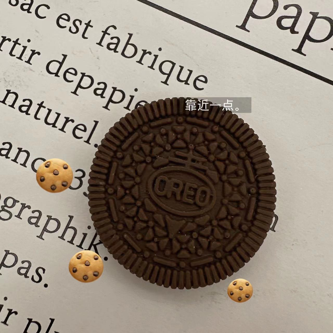 *Beautiful Little Aunt* Refrigerator Magnet 3D Creative Magnetic Sticker Simulation Food Bread Message Sticker Magnetic