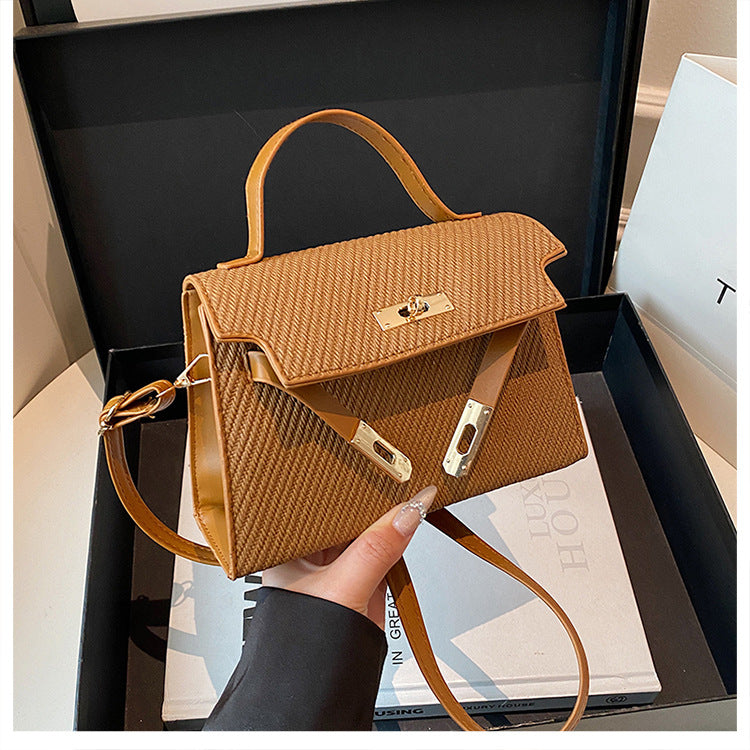 Bag2024New Fashion Small Square Bag Texture PU Handbag Retro Simple Shoulder Bag Trendy Versatile Crossbody