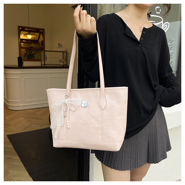European and American Trendy Simple Large Capacity Tote Bag2025New high-value casual cute embossed single-shoulder handbag