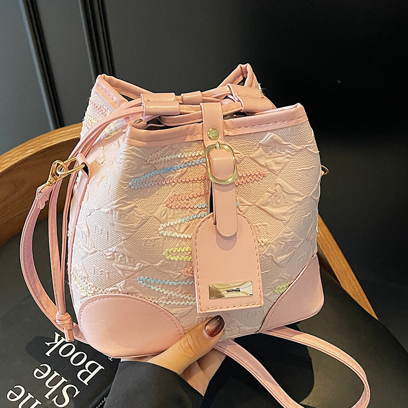 Drawstring Bucket Bag for Women New Style2025High-end Niche Super Popular Single Shoulder Bag Autumn Winter Versatile Crossbody Bag