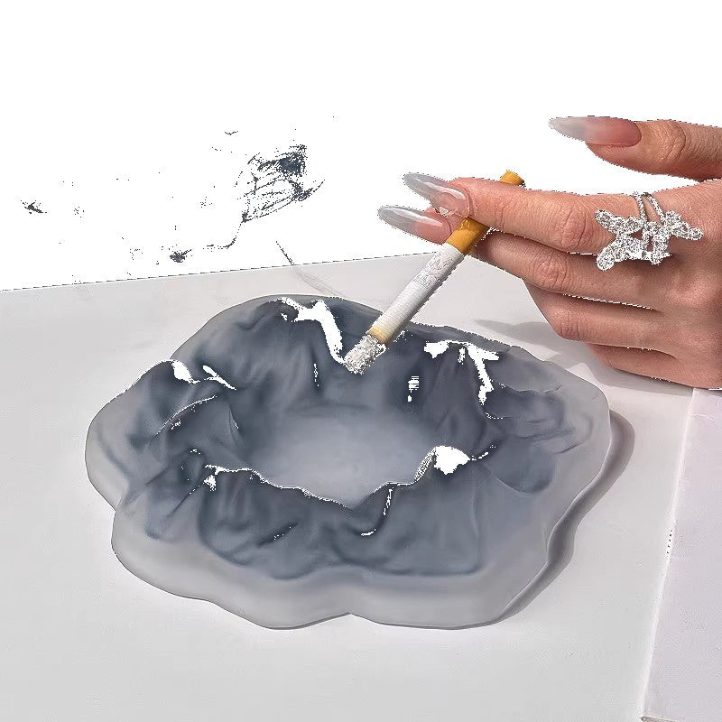 Iceberg Frosted Luxury Ashtray – High-End Creative Home Living Room Decor Ashtray